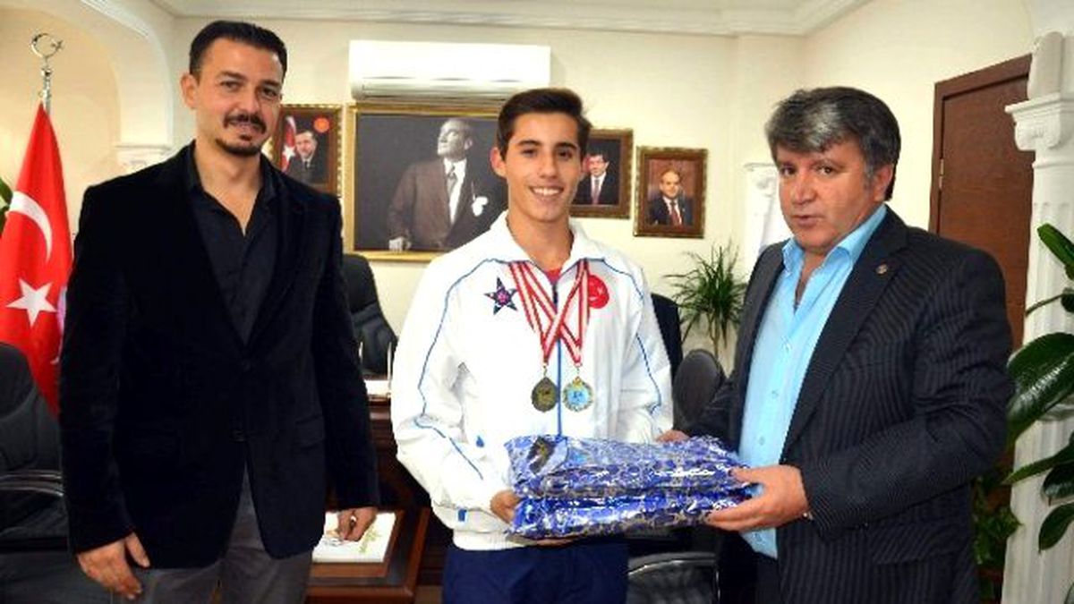 Avrupa Şampiyonu Aydınlı Sporcudan Çeker\'e Ziyaret
