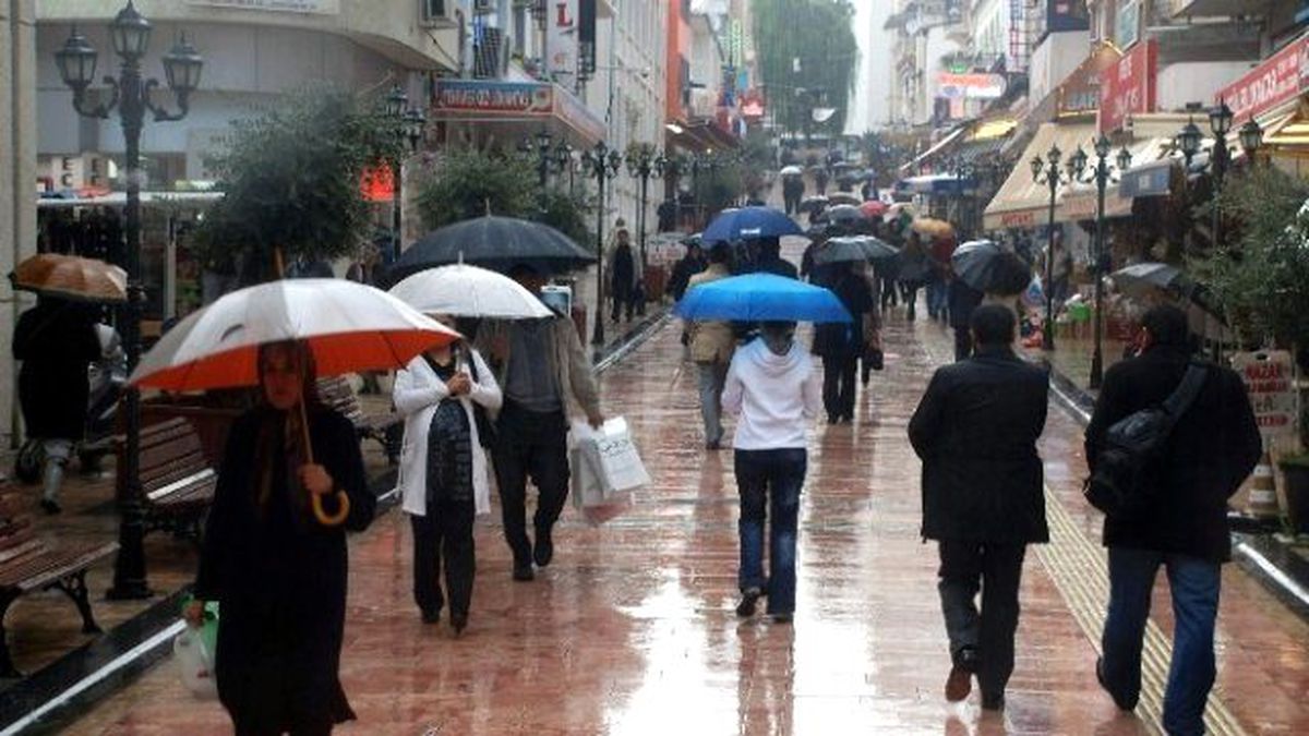 Aydın\'a Sağanak Yağış Uyarısı Yapıldı