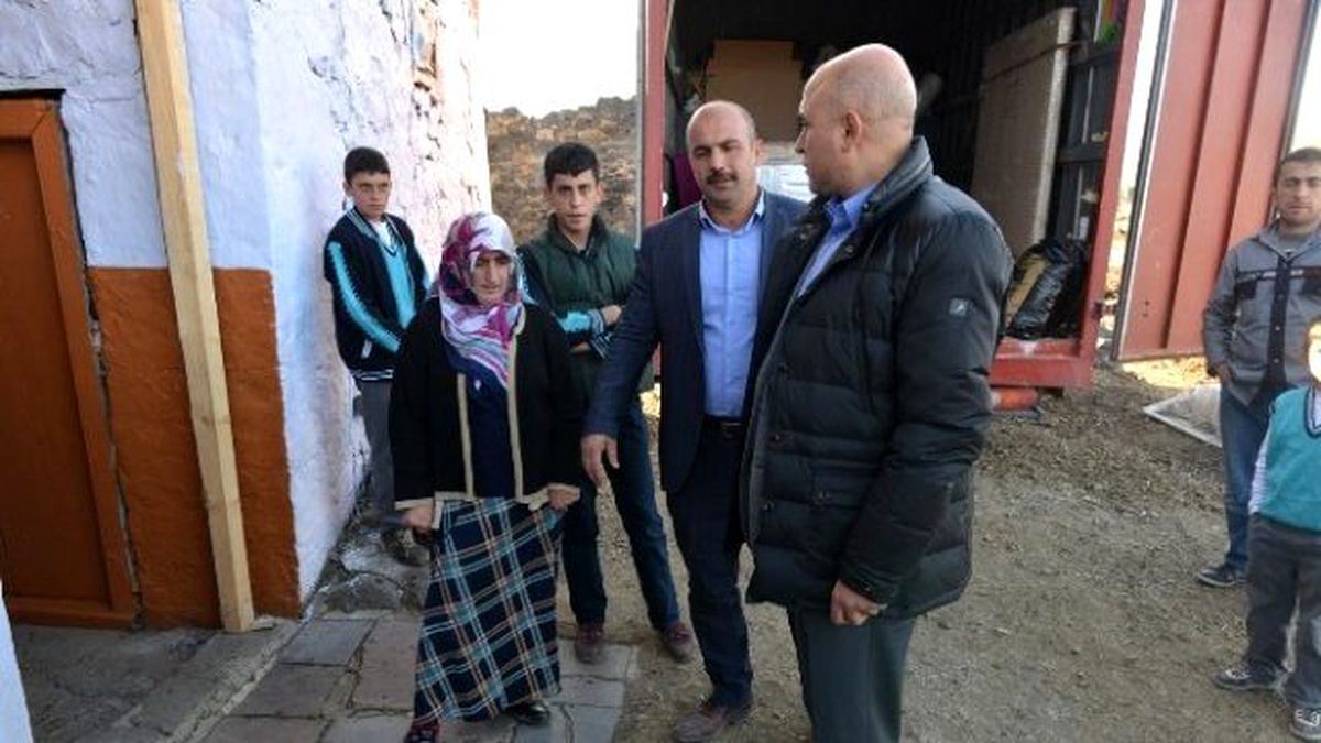 Evleri Yanan Kız Kardeşler Böyle Sevindi