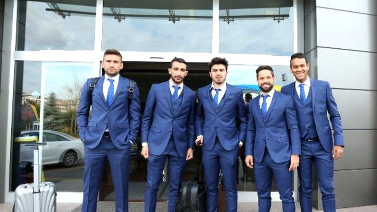 Fenerbahçe\'nin Molde Kafilesi Belli Oldu