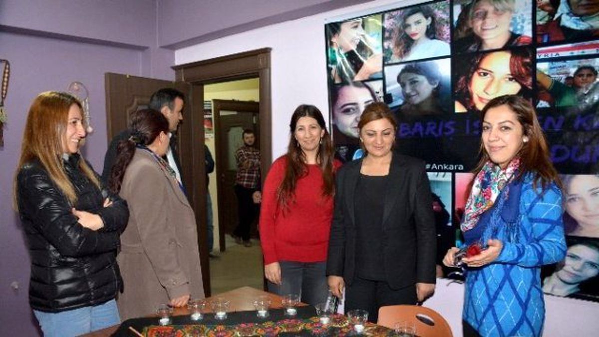 Hakkari Belediyesi Öğretmenleri Unutmadı