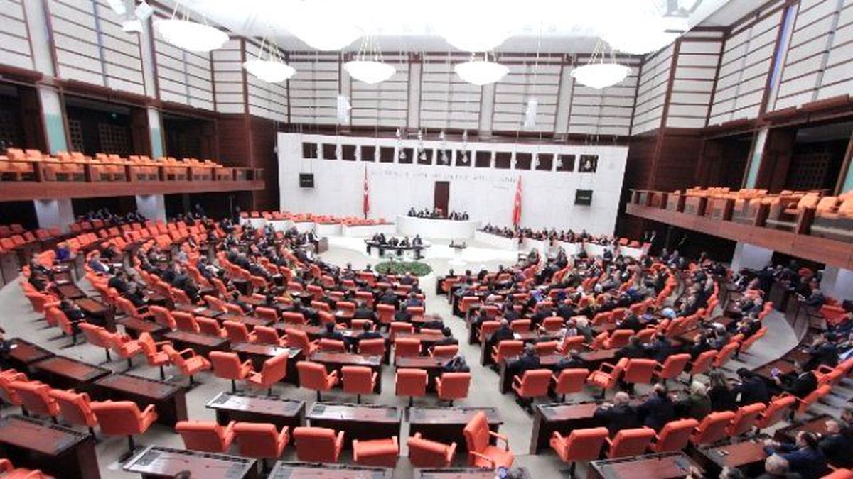 Hükümet Programı Güven Oylaması Pazartesi Günü Yapılacak