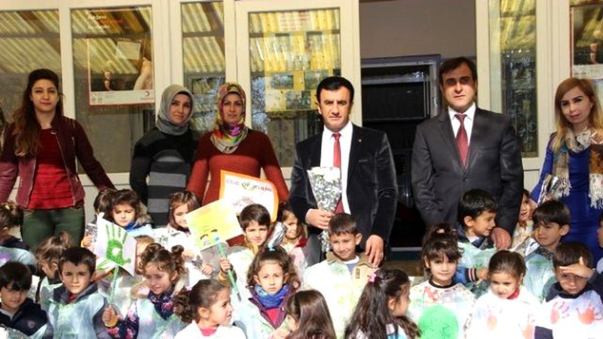 Müdür Yavuzer\'den Anaokuluna Ziyaret