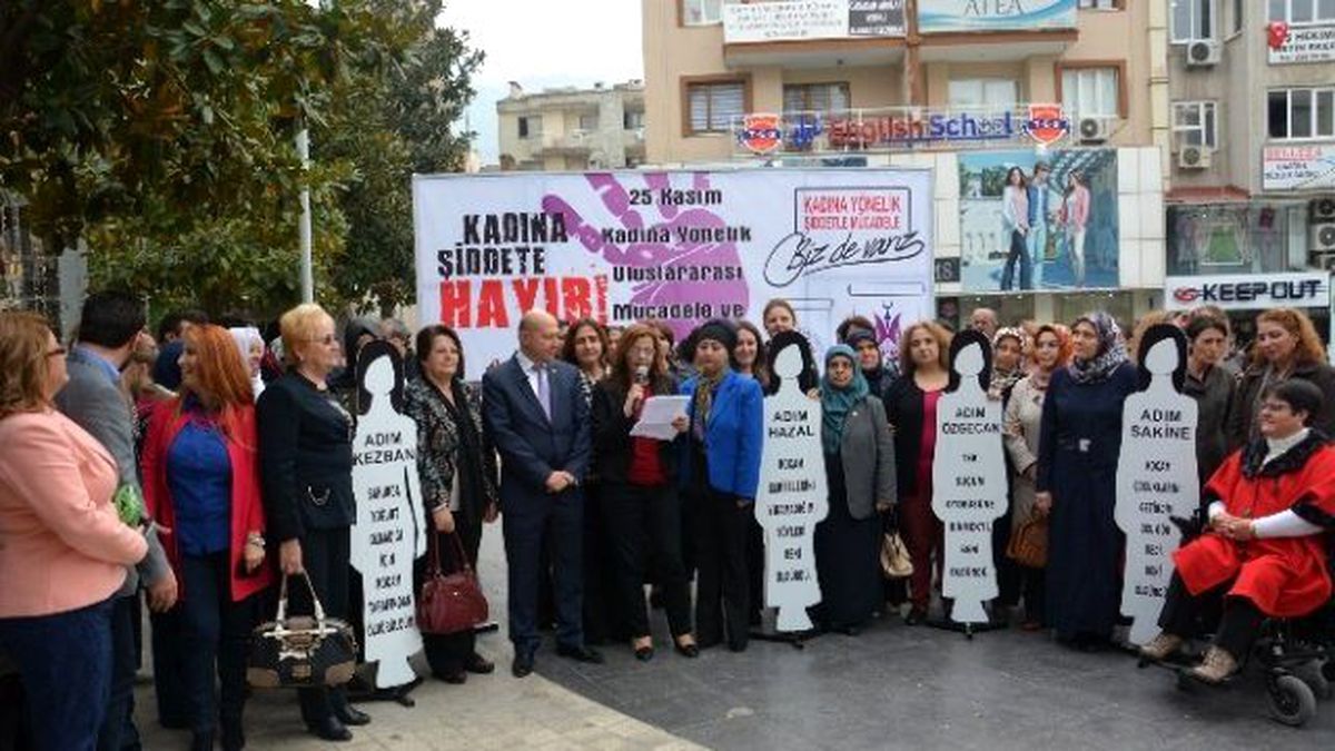 Şehzadeler \'Kadına Şiddete Dur\' Dedi