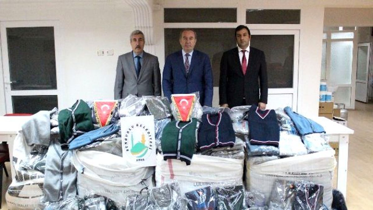 Sungurlu\'dan Türkmenlere Kışlık Giyecek Yardımı