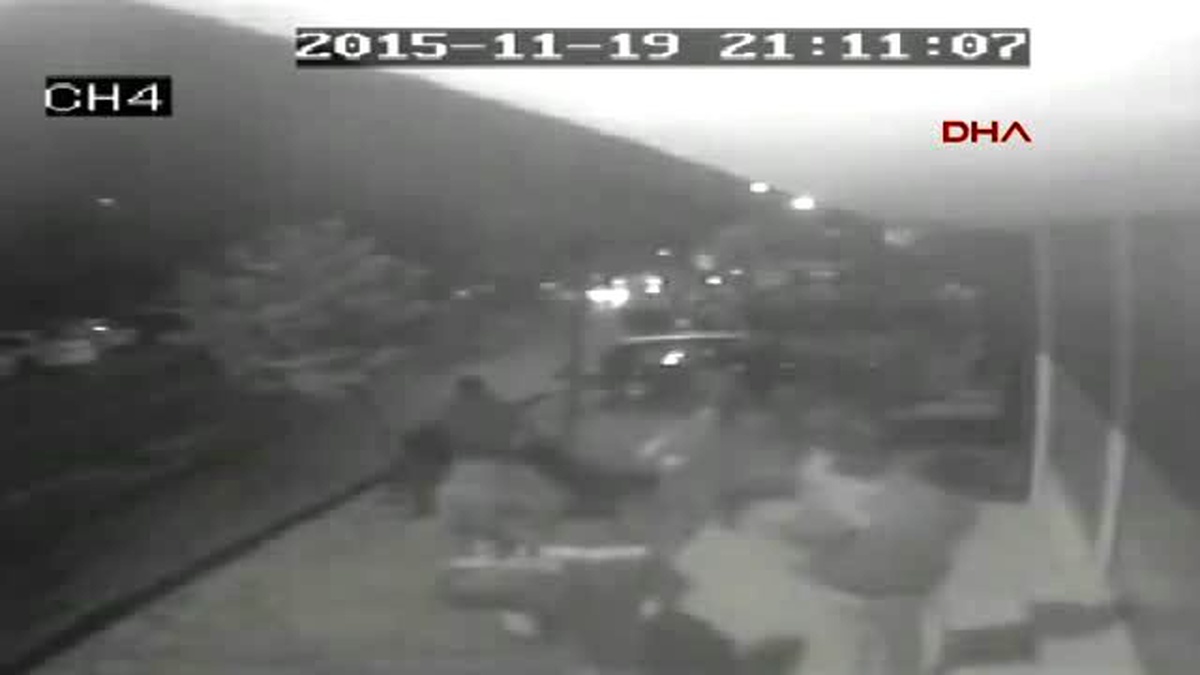 Zeytinburnu\'ndaki Kaçak Göçmen Operasyonu