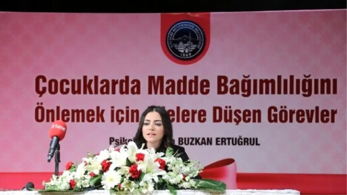 Aileler Madde Bağımlılığına Karşı Uyarıldı