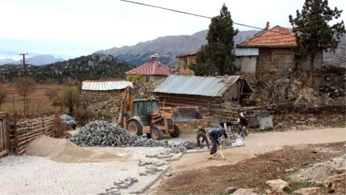 Beyşehir Belediyesi En Ücra Köşelere Hizmet Götürüyor