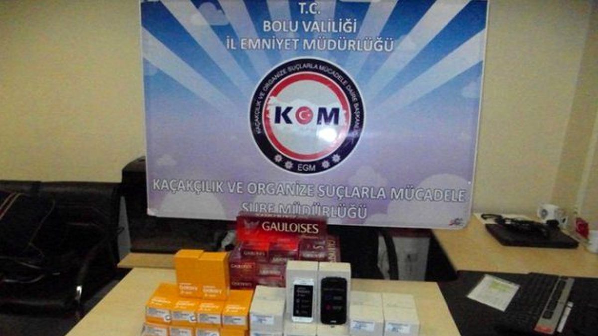 Bolu\'da 100 Bin TL\'lik Kaçak İlaç Ele Geçirildi