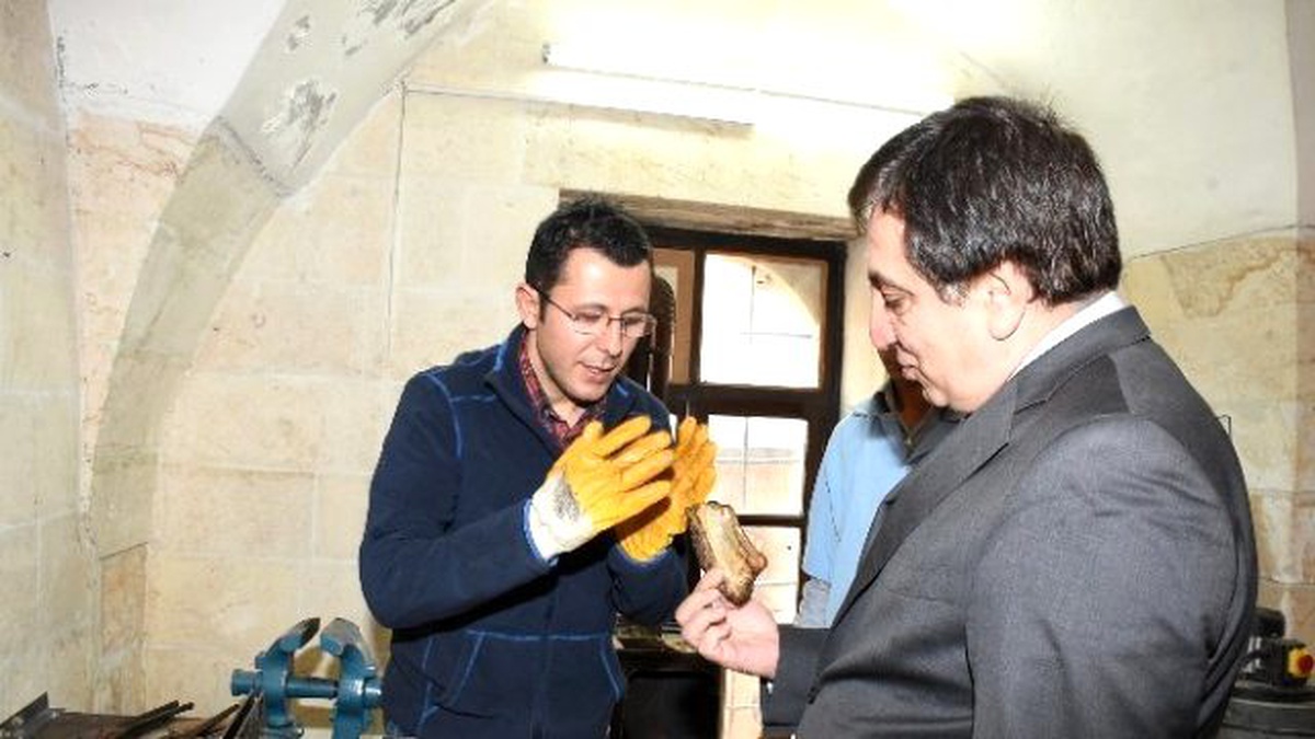 El Sanatları Gün Yüzüne Çıkarılıyor