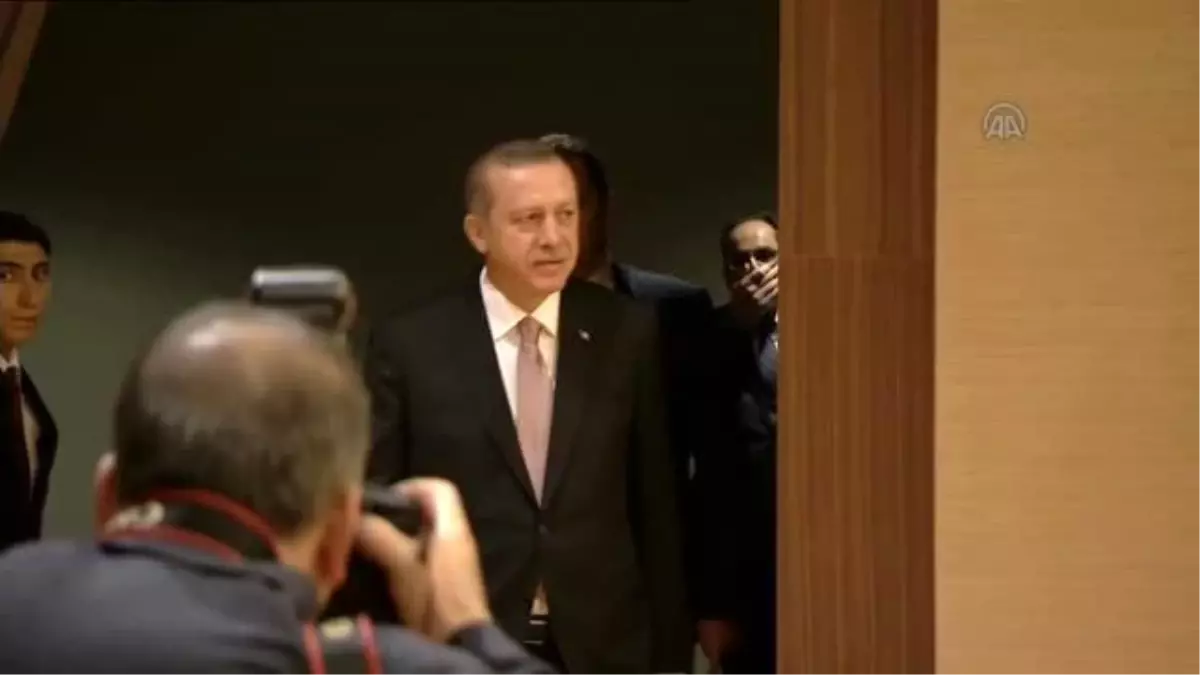 Erdoğan: "Başkaları Gibi Düşünenler, Değerlerinden Kopmuş Mankurtlardır"