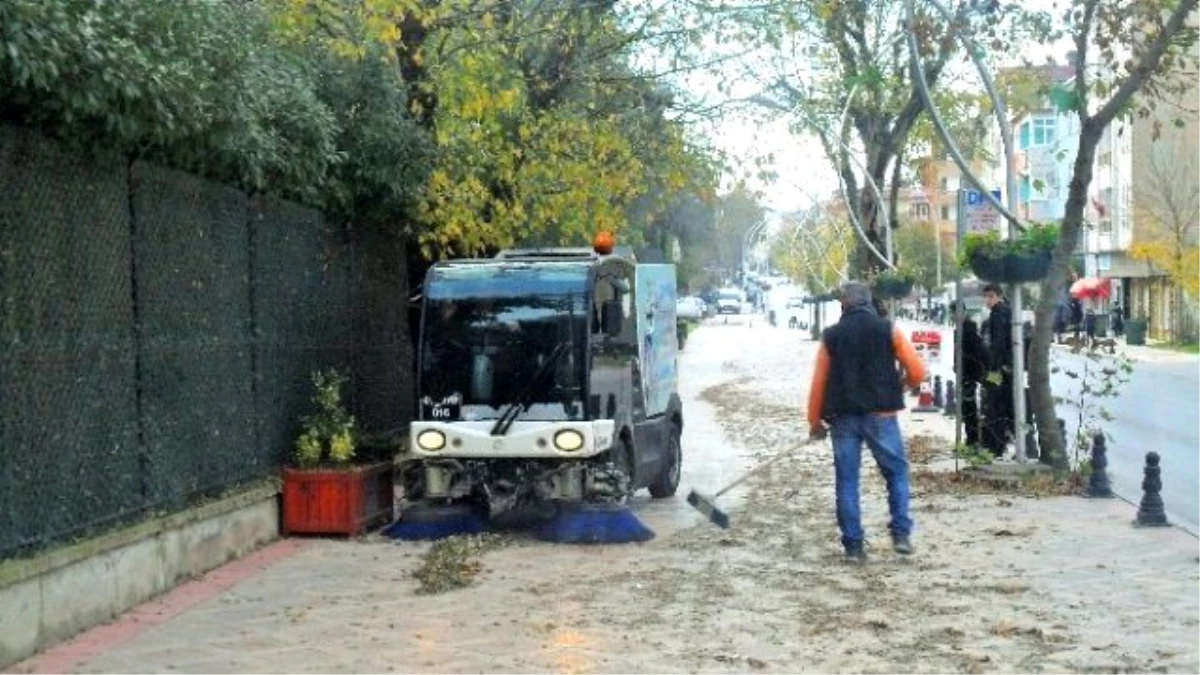 Körfez Belediyesi\'nden Temizlik Seferberliği