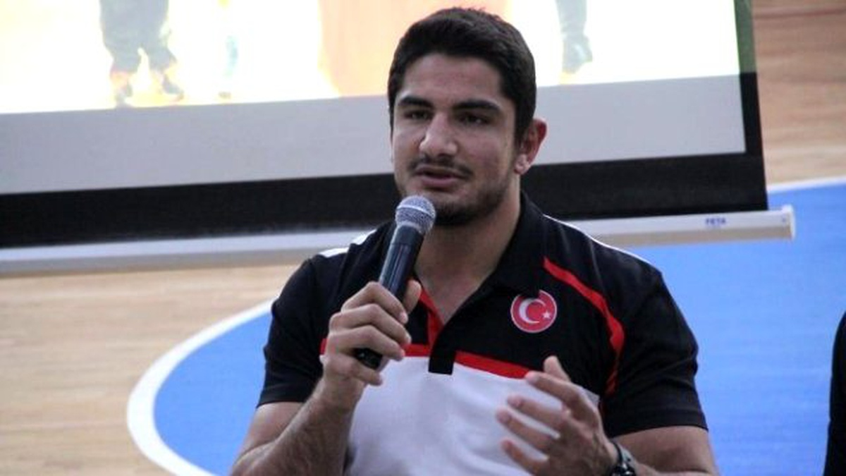 Milli Güreşçi Talha Akgül: Yeni Yılda da Şampiyon Olmak İstiyorum