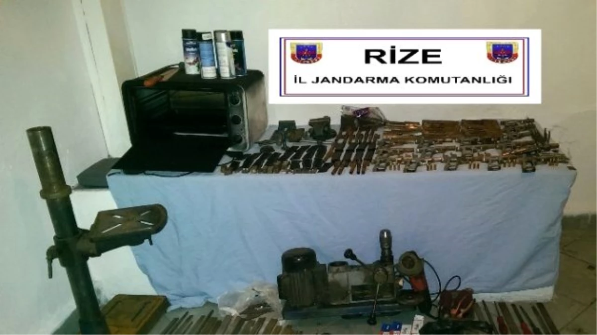 Rize\'de Kaçak Silah İmalathanesine Baskın