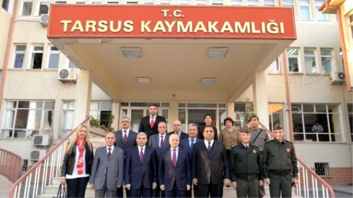 Vali Çakacak, Tarsus Kaymakamı Atmaca\'yı Ziyaret Etti