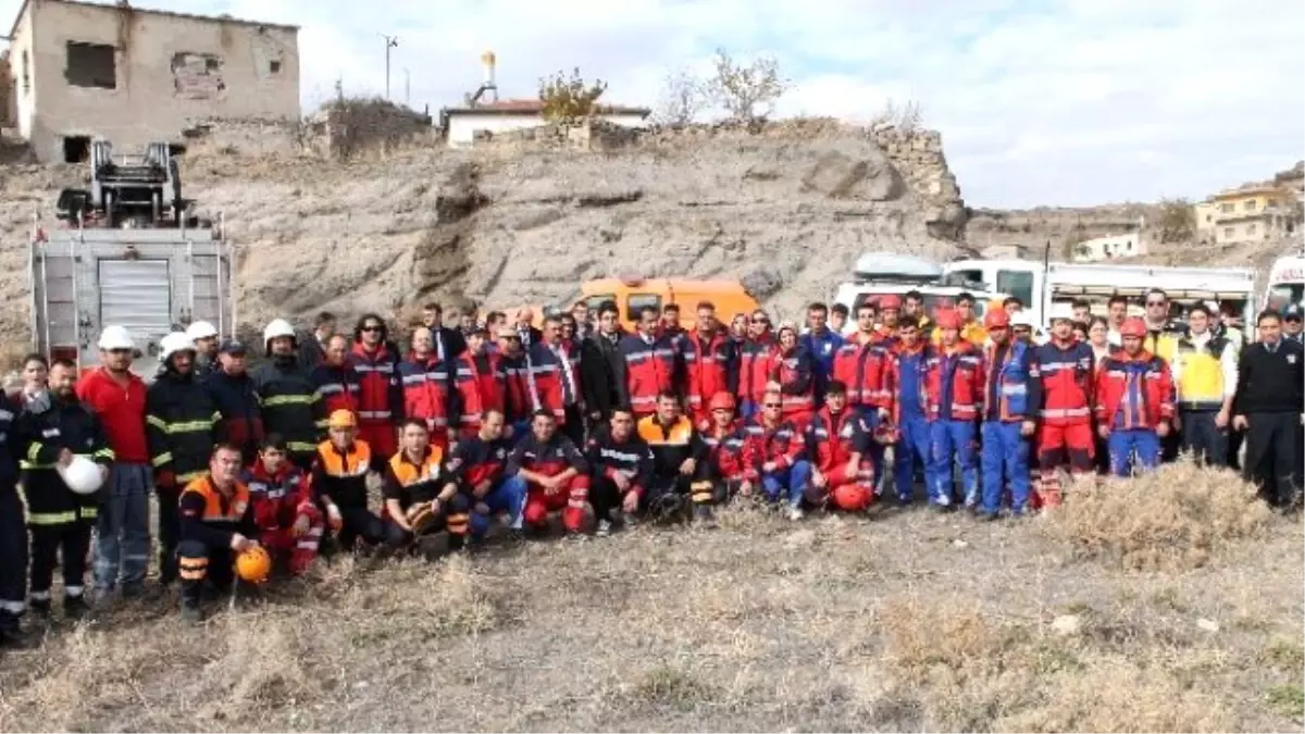 Deprem Tatbikatı Gerçeği Aratmadı