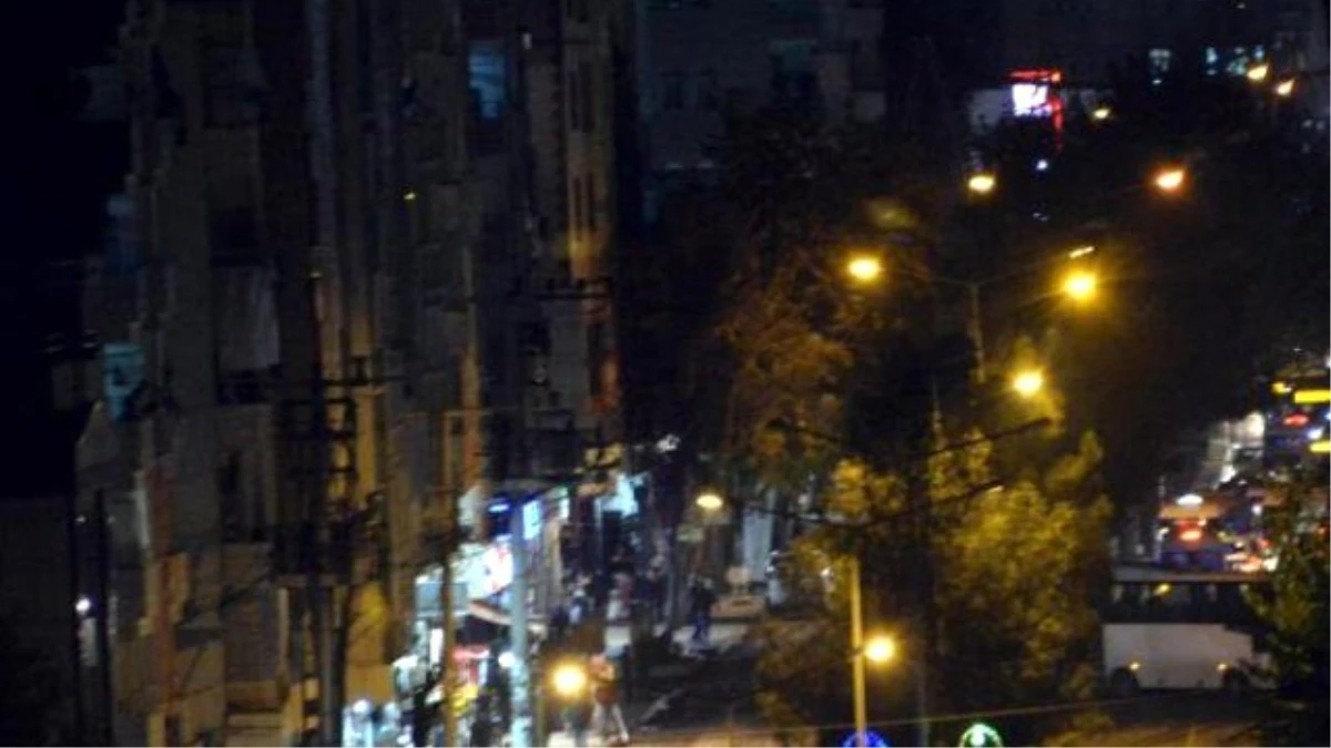 Diyarbakır\'da PKK\'lılardan Emniyete Bombalı Saldırı