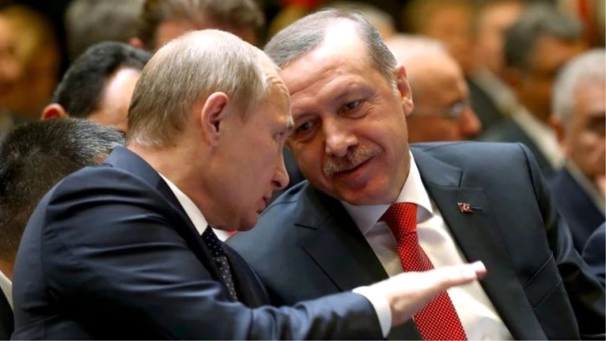 Erdoğan Putin\'le Arasında Geçen Diyaloğu Anlattı: Davetsiz Misafirlik Olmaz