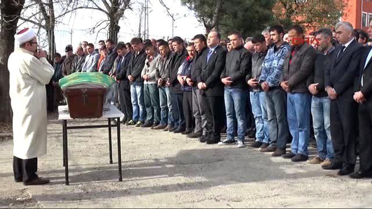 Göçükte Ölen Madenci Toprağa Verildi