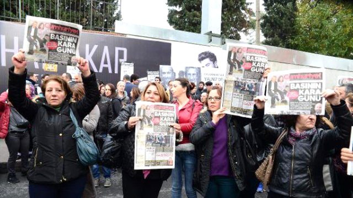 Göp\'ten Dündar ve Gül\'e Destek Açıklaması