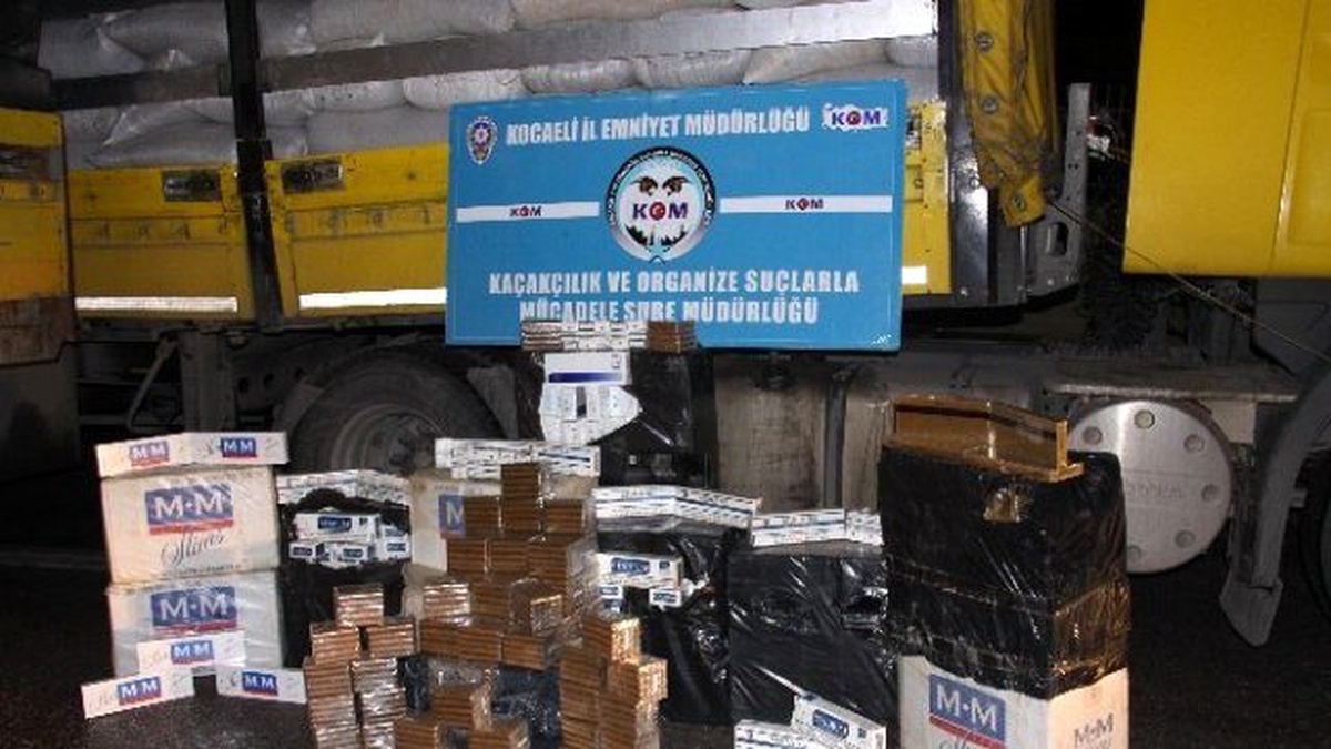 Kocaeli\'de Sigara Kaçakçılarına Darbe
