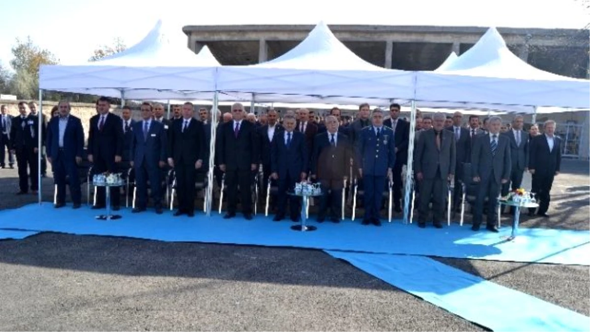 Melikgazi Merkez Mesleki ve Teknik Anadolu Lisesine Tam Donanımlı Laboratuvar