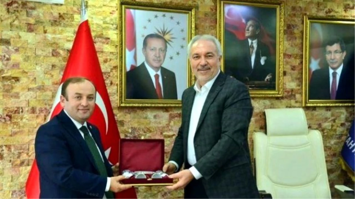 Milletvekili Sabri Öztürk Başkan Kamil Saraçoğlu\'nu Ziyaret Etti