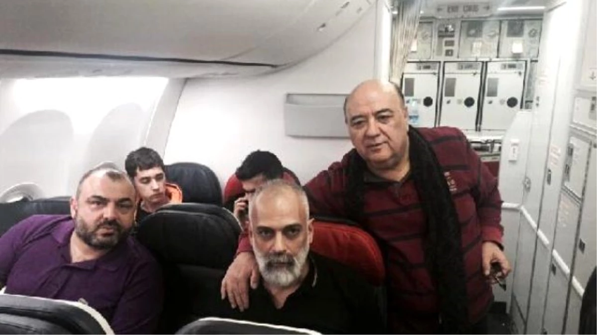 Moskova Havalimanı\'nda Bekletilen Yolcular İstanbul\'a Dönüyor