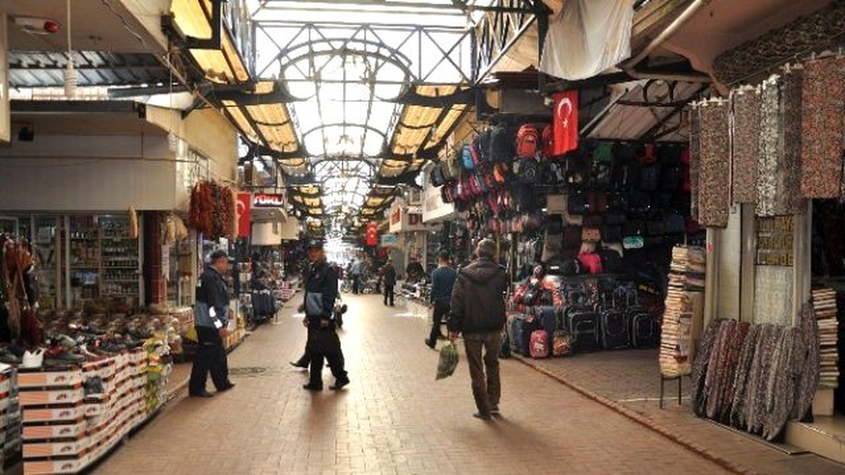Nazilli\'de Esnafa Beyaz Çizgi Uygulaması