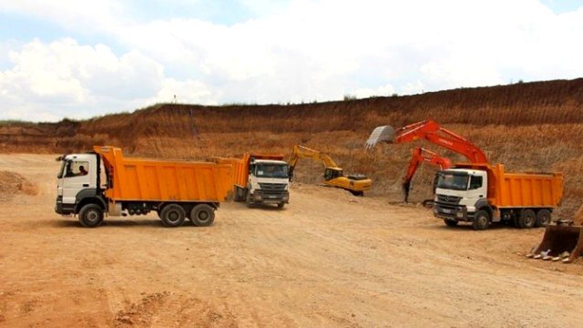 Silopi\'de Çevre Yolu Çalışmaları Devam Ediyor