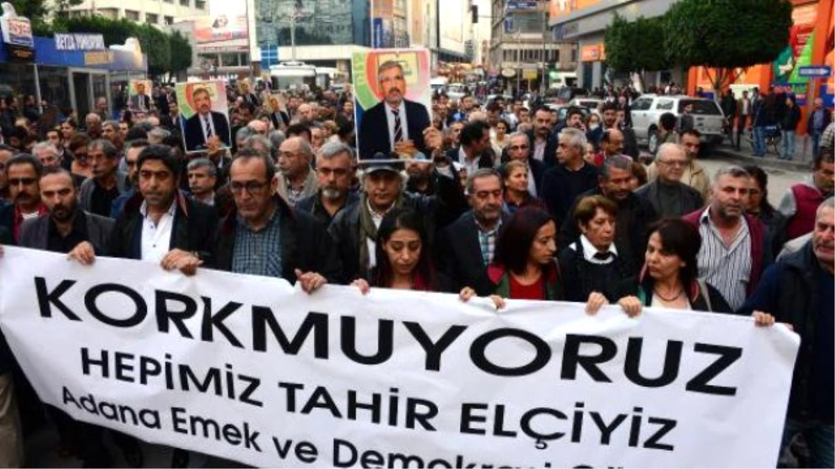 Adana\'da Tahir Elçi\'nin Öldürülmesine Protesto
