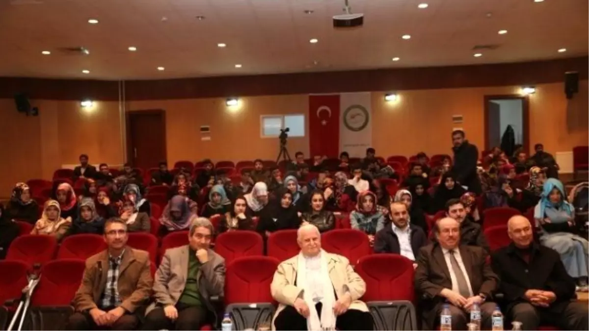 Iğdır Üniversitesi\'nde \'İnsan ve Hakikat\' Konulu Konferans