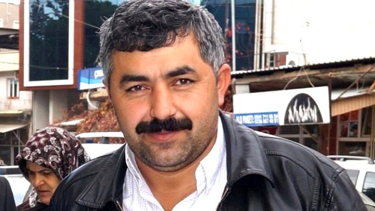 Muhtar Mahallesine Köprü Yaptırıyor
