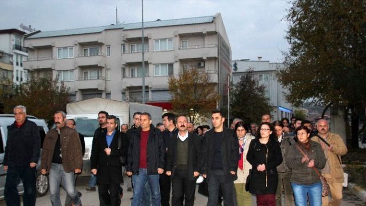 Tunceli Barosu, Tahir Elçi\'nin Öldürülmesini Protesto Etti