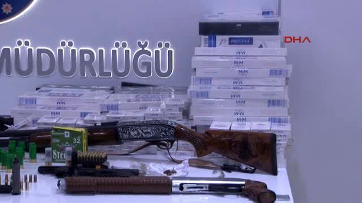 Yeditepe Huzur" Uygulamasında Ele Geçirilen Malzemeler Emniyette Sergilendi