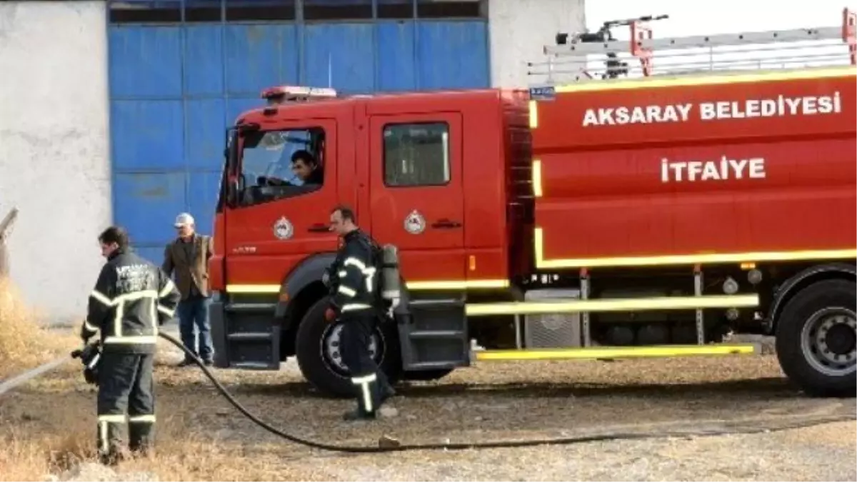 Aksaray\'da Bahçe Yangını Korkuttu