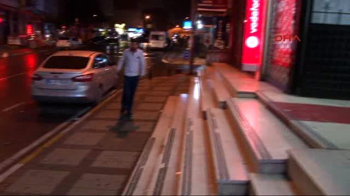 Bomba Süsü Verilmiş Paket Polisi Alarma Geçirdi
