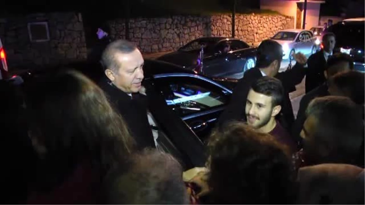 Cumhurbaşkanı Erdoğan, Vatandaşlarla Sohbet Etti