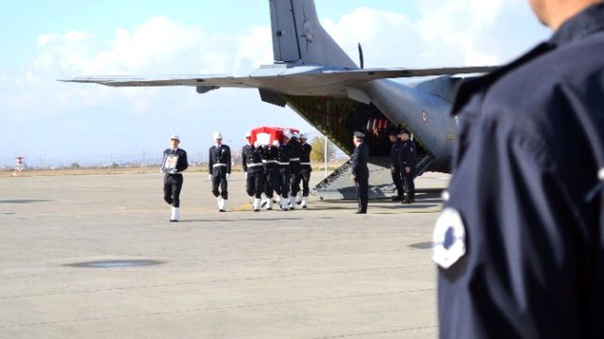 Şehit Polisin Cenazesi Memleketine Getirildi