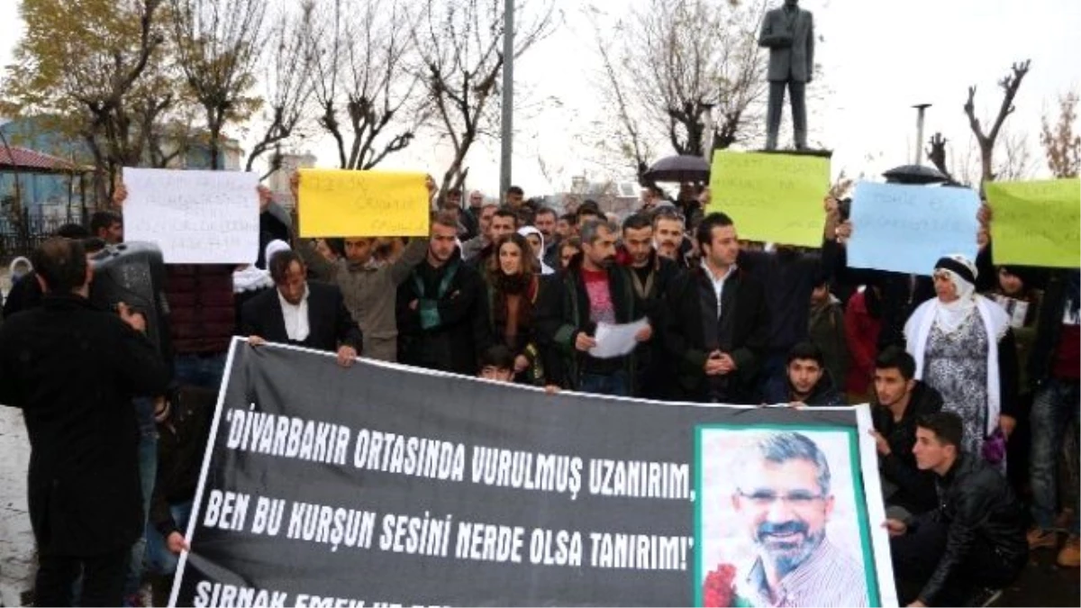 Tahir Elçi\'nin Öldürülmesi Şırnak\'ta Protesto Edildi