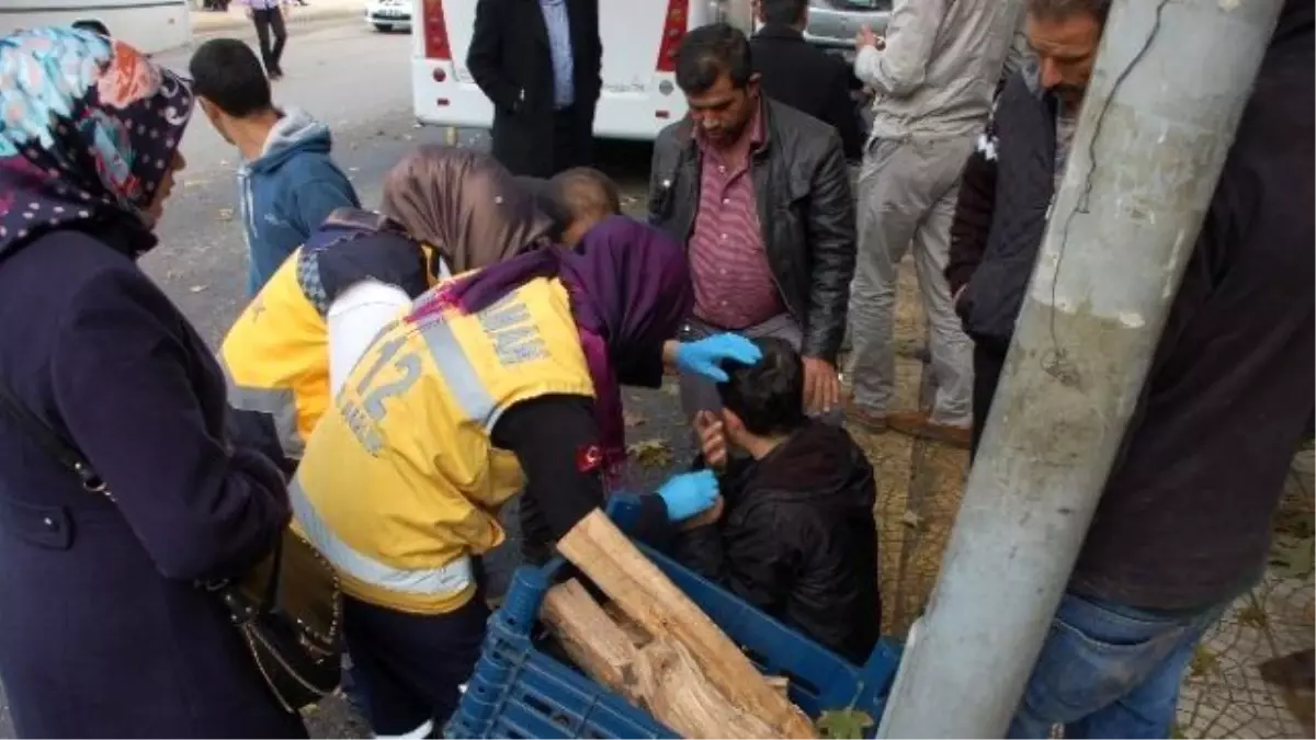 Yolcu Otobüsü Yayaya Çarptı; 1 Yaralı