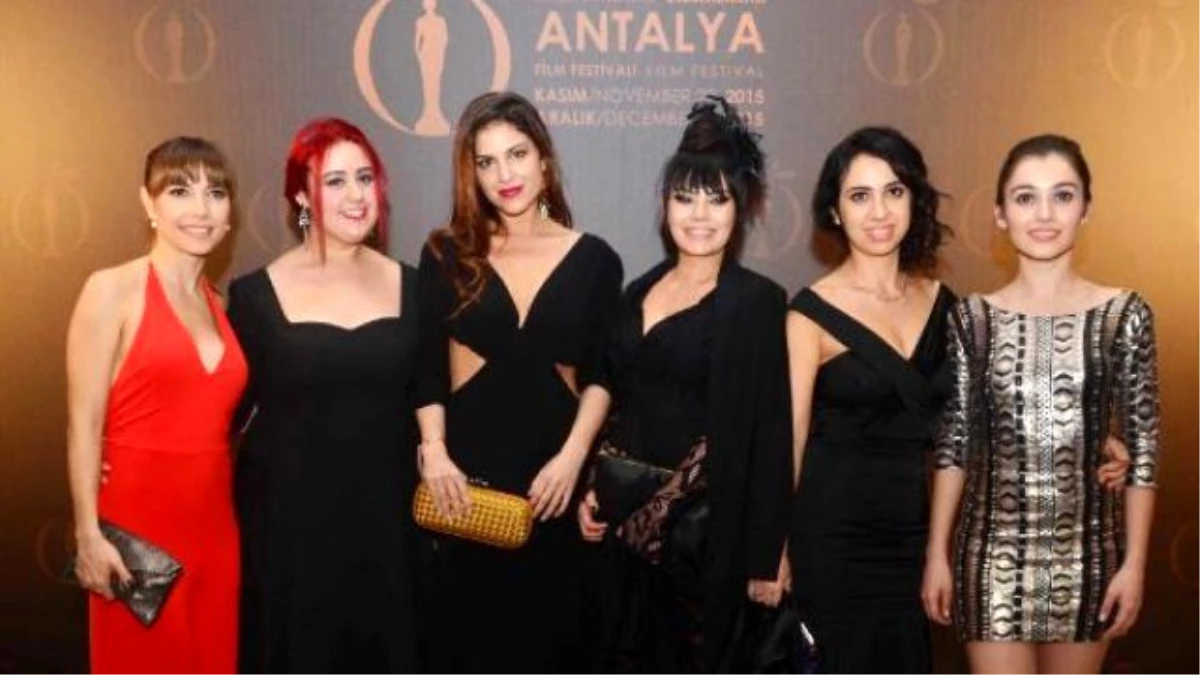 Antalya Film Festivali\'ne Türkan Şoray\'lı Açılış