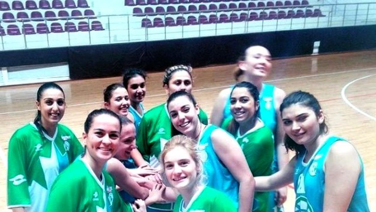 Bayan Basketbolcular Rakip Tanımıyor