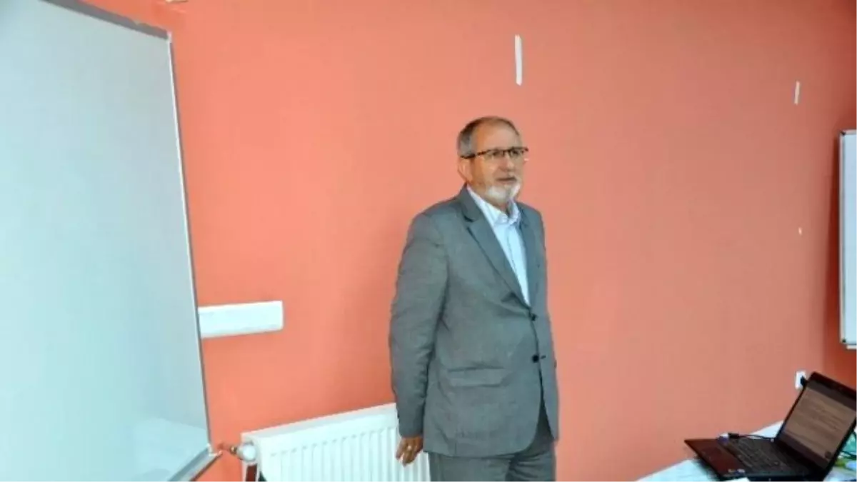 Bozüyük\'te "Tarımsal Gıda ve Helal Gıda Güvenliği" Eğitimi