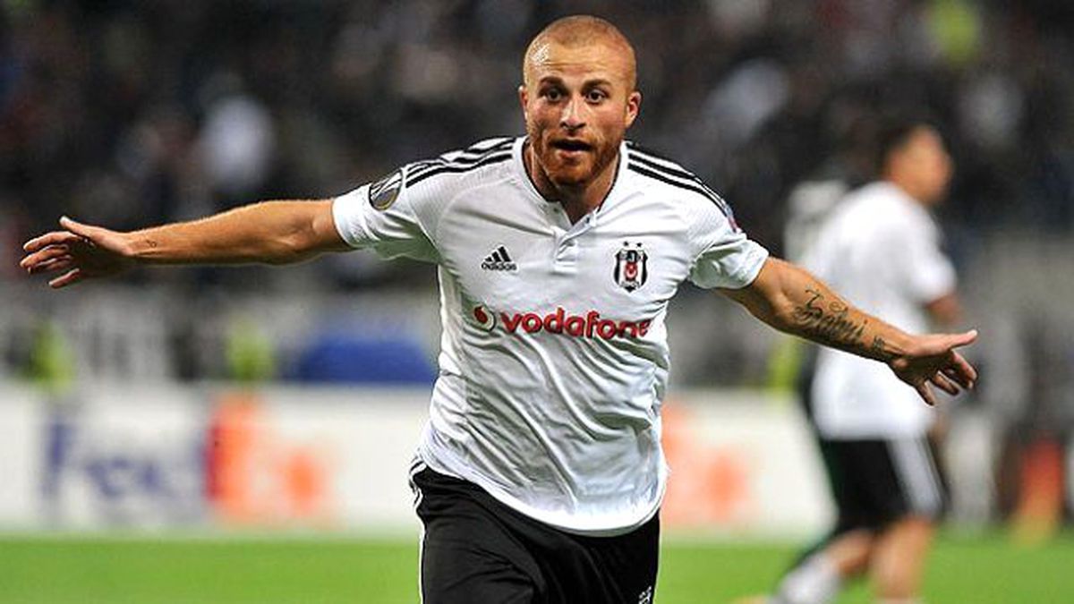 Dünyada Sadece 150 Adet Var, Gökhan Töre Kaptı!