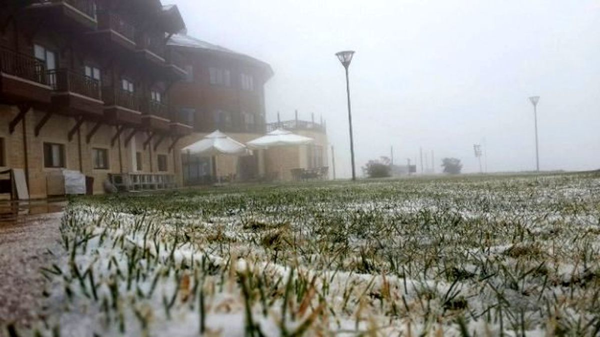 Düzce\'ye Mevsimin İlk Karı Yağdı