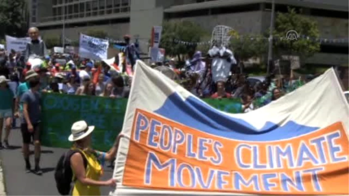 Güney Afrika\'da "İklim Değişikliği" Protestosu - Cape