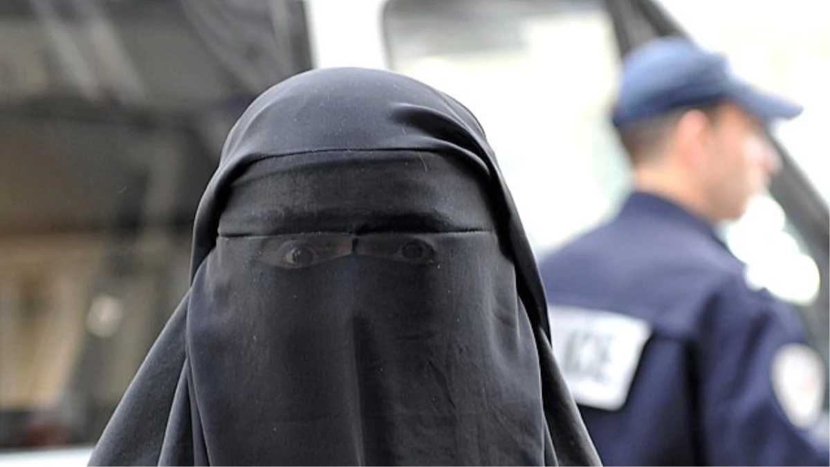 İsviçre\'de Burka Giyene 29 Bin Lira Para Cezası