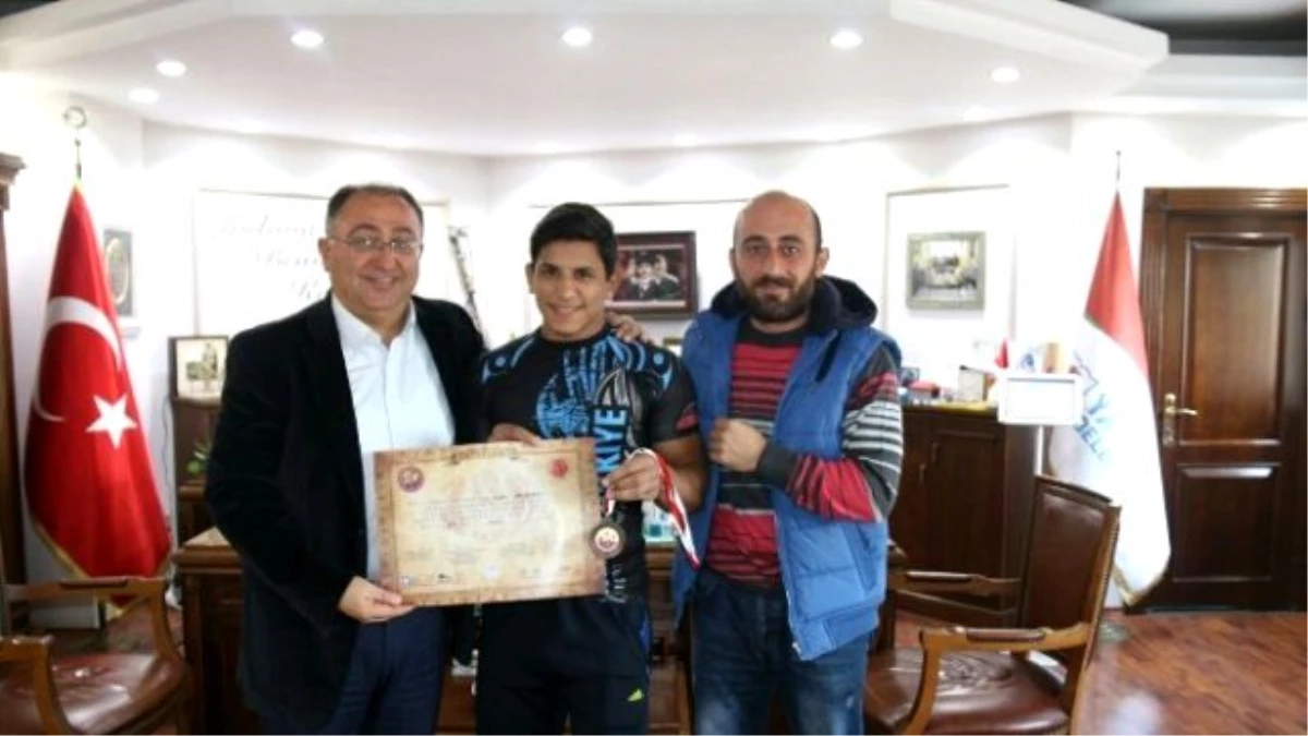 Kadir Dalkıran İran\'da Yapılacak K1 Kick Boks Maçına Çıkacak