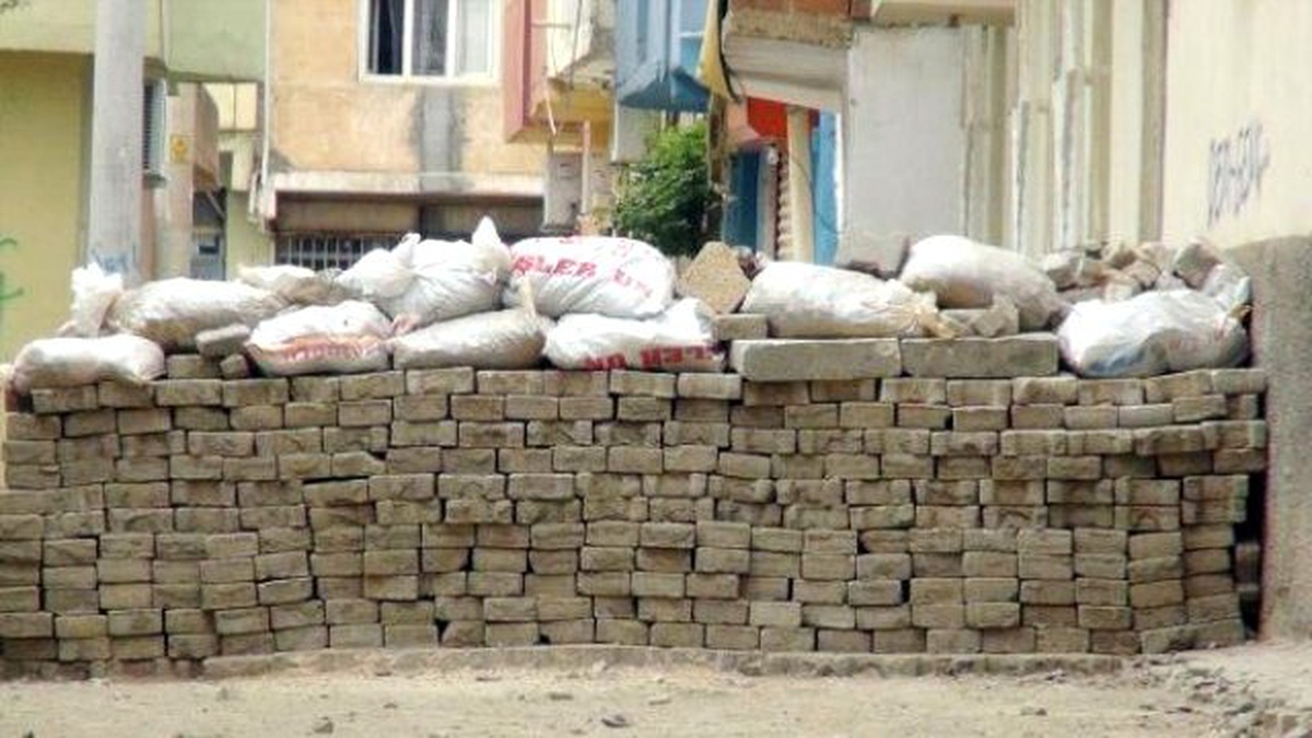 Mardin\'in İki İlçesinde Sokağa Çıkma Yasağı Sürüyor